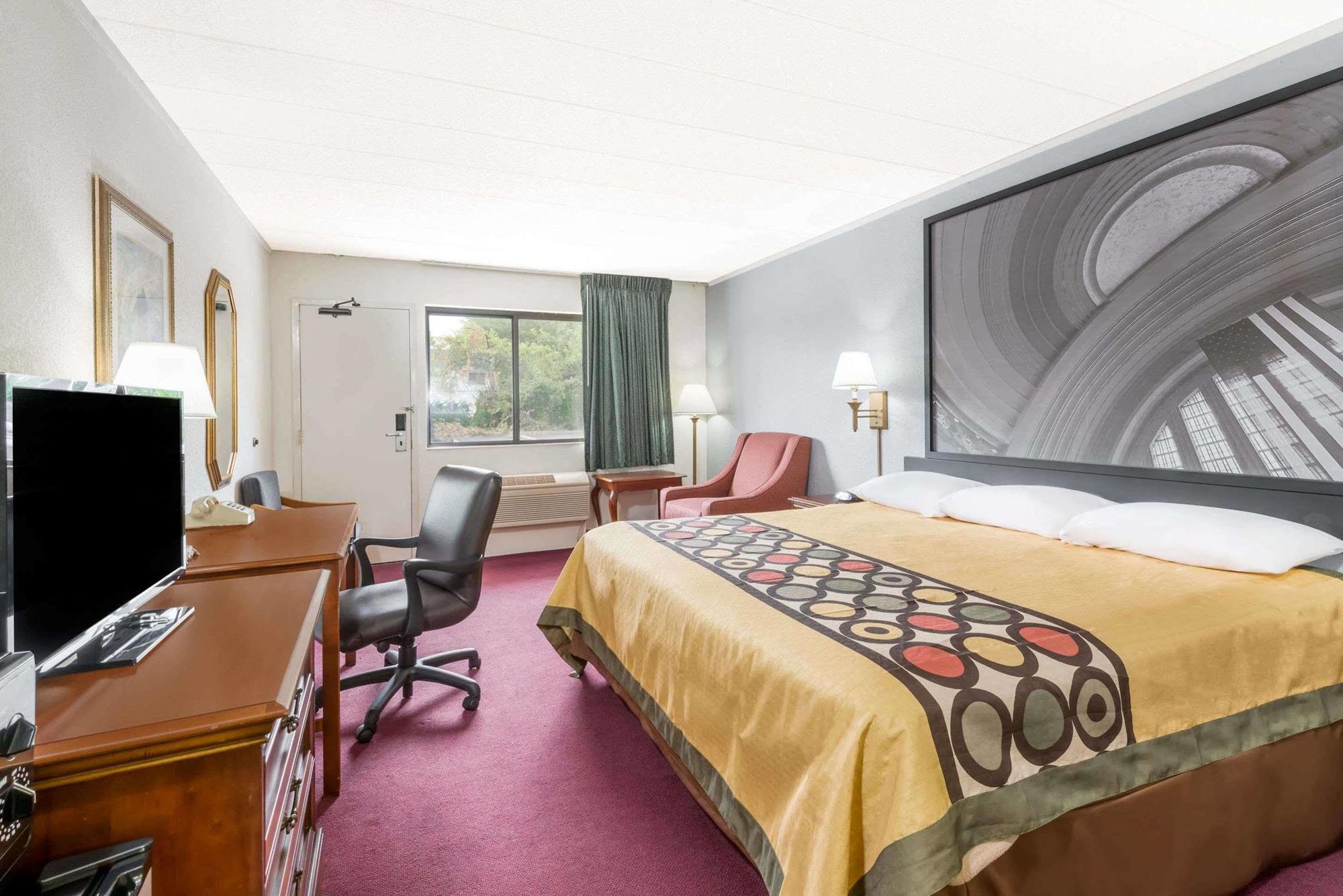 Sprucewood Inn เอลิเรีย ภายนอก รูปภาพ